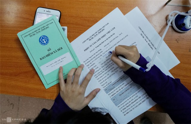 Đề xuất lao động ký hợp đồng một tháng đóng bảo hiểm thất nghiệp