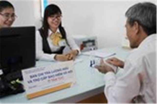 Nam giới nghỉ hưu trước tuổi năm 2023 cần điều kiện gì?