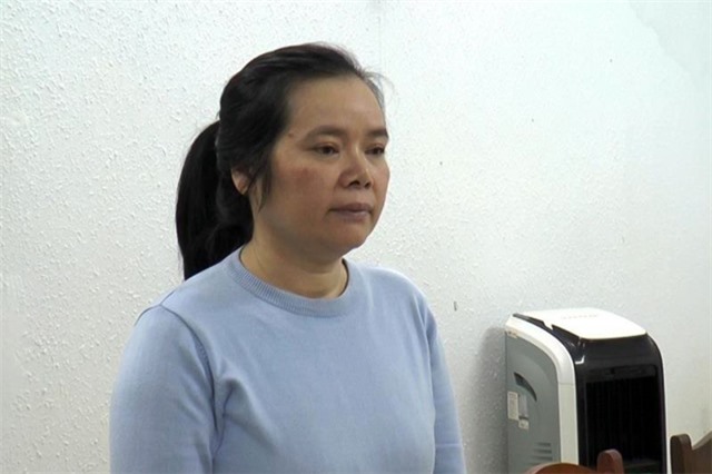 Tổ chức cho người khác trốn sang Canada