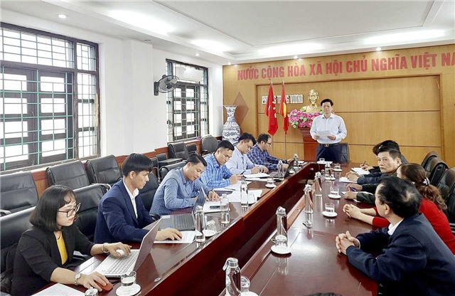 Chủ tịch UBND thành phố đối thoại với 2 hộ dân tại khu 3, phường Trưng Vương