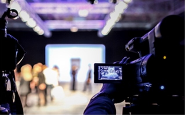 Tổ chức biểu diễn trên mạng có cần xin cấp phép?