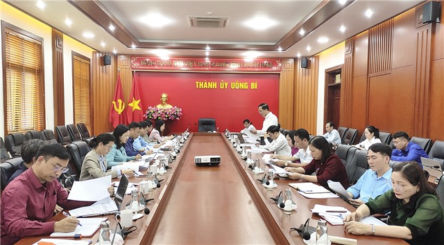 Kiểm tra công tác lãnh đạo chỉ đạo, triển khai thực hiện NQ 29 về đổi mới căn bản, toàn diện giáo dục đào tạo