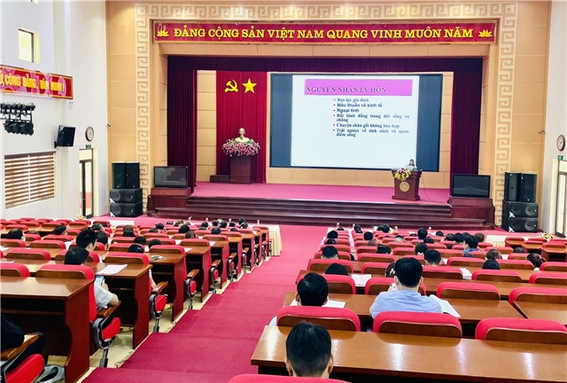 Tập huấn truyền thông về giáo dục đạo đức, lối sống trong gia đình tại TP Uông Bí năm 2023