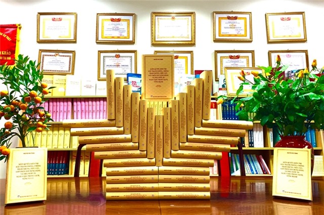 Tiếp tục đẩy mạnh công cuộc chống tham nhũng