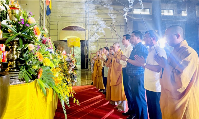 Lễ tưởng niệm 693 năm Đệ Nhị Tổ pháp loa Tôn Giả viên tịch (1330-2023) và khai mạc khóa tu Yên Tử suối nguồn tuệ giác