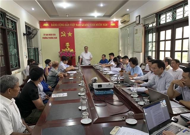 Thành phố đối thoại với các hộ dân Phương Nam có kiến nghị đối với hoạt động nổ mìn khai thác đá của Công ty CP Xi măng và Xây dựng Quảng Ninh