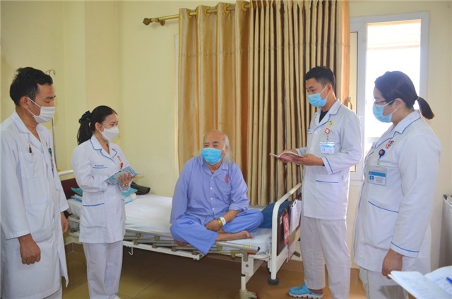 Hướng tới Ngày Quốc tế Điều dưỡng 12/5: Góp phần nâng cao chất lượng khám, chữa bệnh