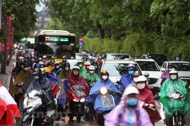 Ảnh hưởng của không khí lạnh, trời chuyển mát, một số nơi có mưa to