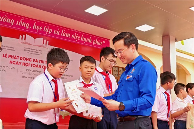 Kỷ niệm 82 năm Ngày thành lập Đội TNTP Hồ Chí Minh 15/5 (1941-2023): Xây dựng Đội Thiếu niên tiền phong vững mạnh