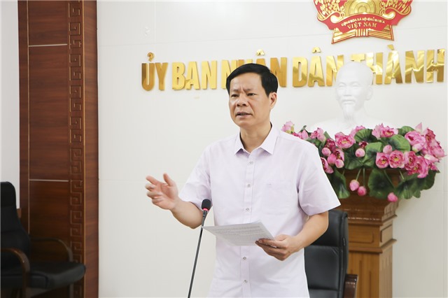 UBND Thành phố: họp nghe phương án khắc phục các tồn tại về điều kiện PCCC theo tiêu chuẩn hiện hành