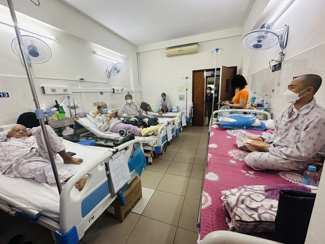 Gia tăng người trẻ bị suy thận, bác sĩ chỉ cách phát hiện và phòng ngừa đơn giản, ai cũng nên làm