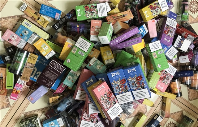 Hiểm họa ma tuý “núp bóng” thuốc lá điện tử