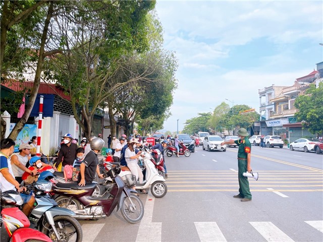 Thành phố Uông Bí triển khai thực hiện Chỉ thị số 10/CT-TTg của Thủ tướng Chính phủ về Tăng cường công tác đảm bảo trật tự, an toàn giao thông đường bộ trong tình hình mới