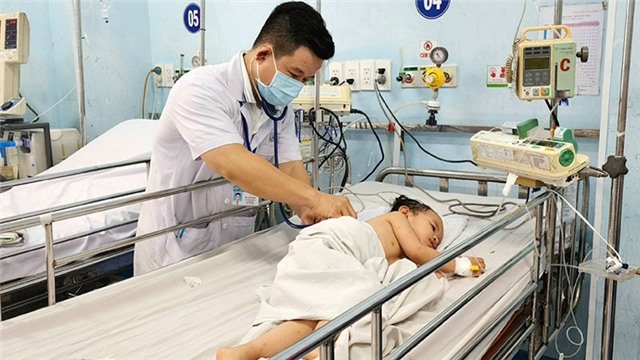 Mắc bệnh tay ch&#226;n miệng độ 2 liệu c&#243; nguy hiểm?