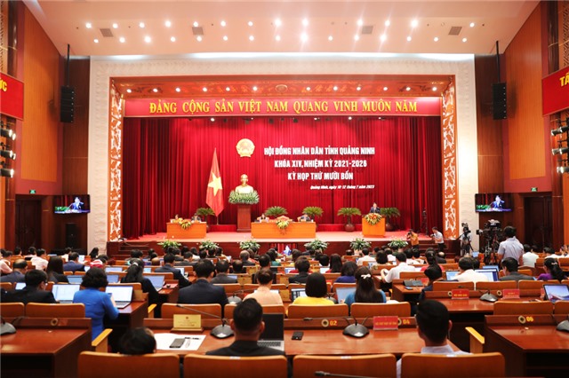 Khai mạc Kỳ họp thứ 14, HĐND tỉnh khoá XIV