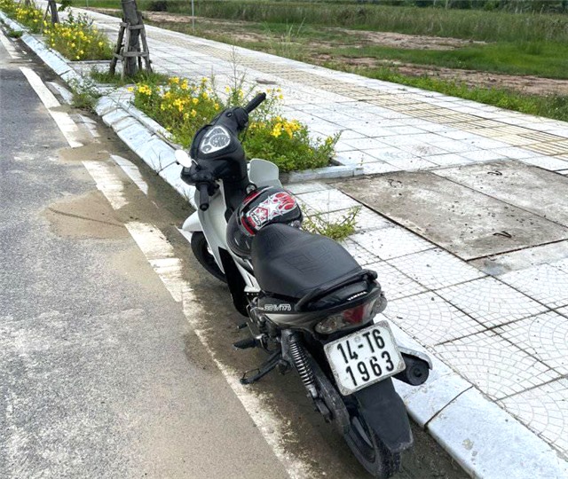 Phát hiện nam thanh niên tử vong trong tư thế treo cổ tại phường Yên Thanh