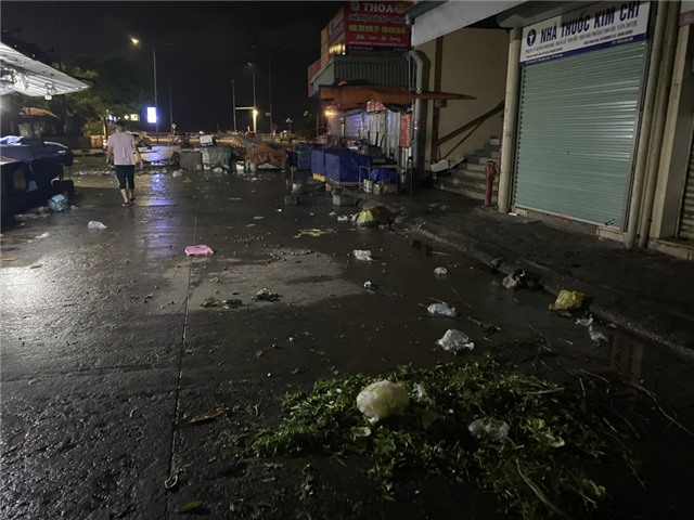 Bất cập trong đảm bảo ATTP, vệ sinh môi trường tại chợ dân sinh