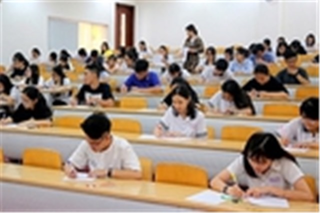 Đối tượng sinh viên được giảm 70% học phí