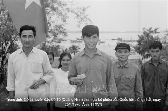 Toàn tỉnh nô nức đi bỏ phiếu bầu cử Quốc hội đầu tiên của nước Việt Nam