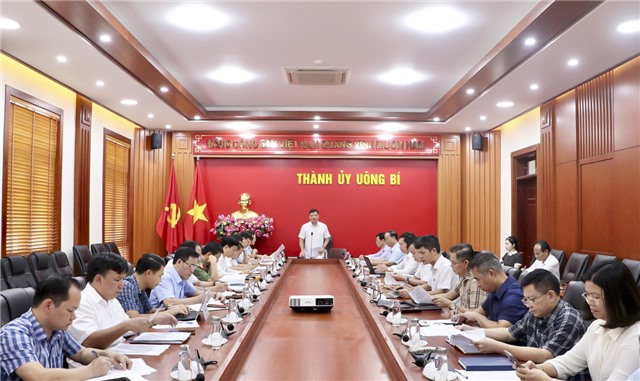 Họp Ban chỉ đạo giải phóng mặt bằng thành phố