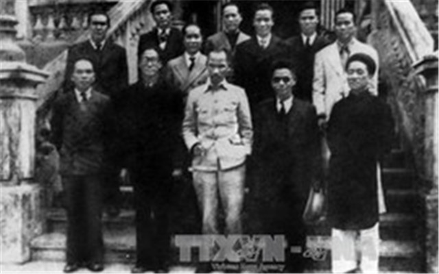 Tuyên cáo thành lập Chính phủ Lâm thời Việt Nam Dân chủ Cộng hòa