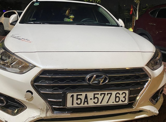 Vi phạm nồng độ cồn 'kịch khung' còn đâm xe vào CSGT