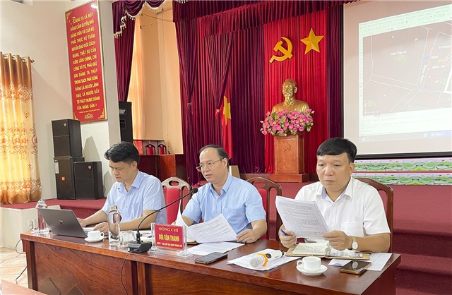 Hội nghị đối thoại giải quyết đề nghị, kiến nghị của các hộ gia đình ông Vũ Văn Thăng, Vũ Văn Thắng, khu Bí Thượng, phường Phương Đông liên quan đến công tác GPMB  thực hiện Dự án Tuyến đường Yên Tử kéo dài