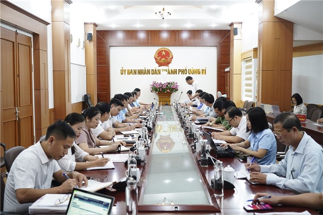 Hội đồng tư vấn giải quyết khiếu nại, tố cáo của Tỉnh làm việc với UBND Thành phố Uông Bí