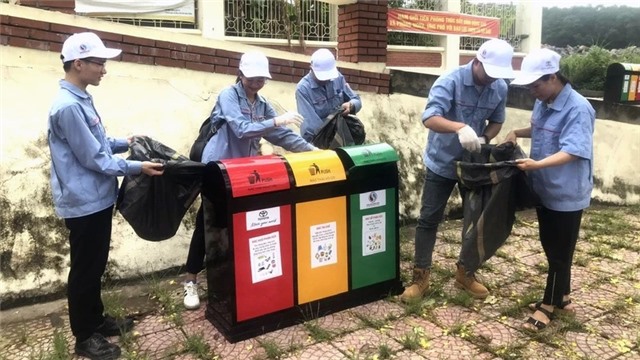 Chung tay hành động cho thế giới sạch hơn