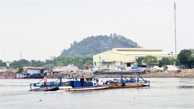 Hải Phòng dừng chạy phà T90 tại bến phà Lại Xuân để thi công cầu