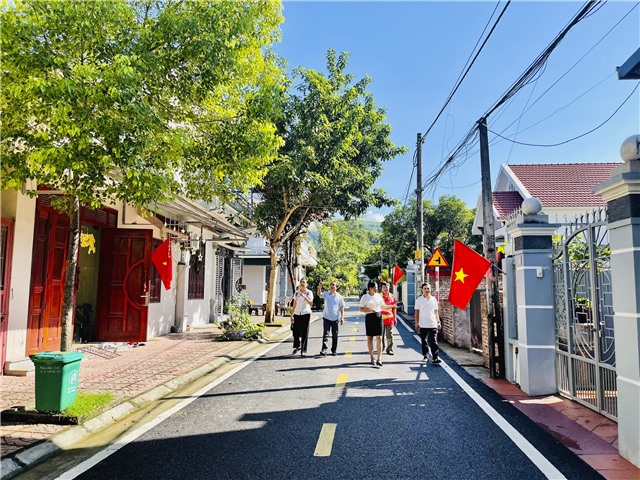 Uông Bí: Thành công từ mô hình “Vận động nhân dân xây dựng Tuyến phố tự quản, kiểu mẫu tổ 4, tổ 8 và tổ 9, khu Nam Sơn, phường Nam Khê