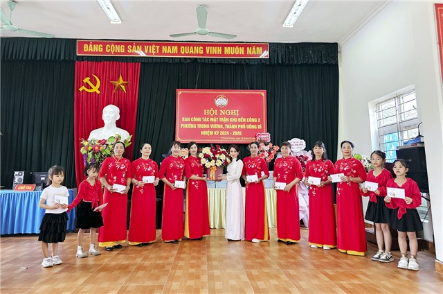 Hội nghị Ban công tác Mặt trận khu Đền Công 2, phường Trưng Vương