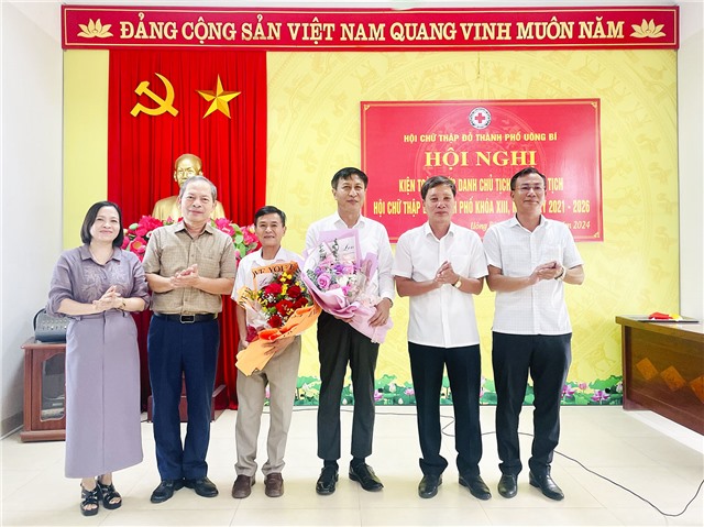 Kiện toàn chức danh Chủ tịch, Phó Chủ tịch Hội Chữ thập đỏ thành phố