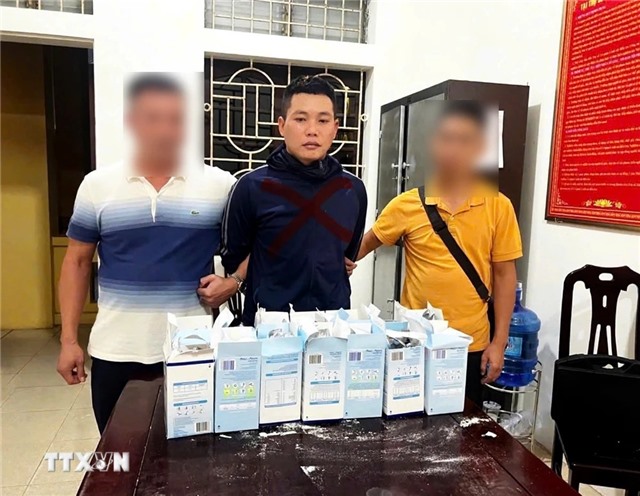 Hơn 9 kg ketamin 'đội lốt' sữa vào Việt Nam qua đường hàng không