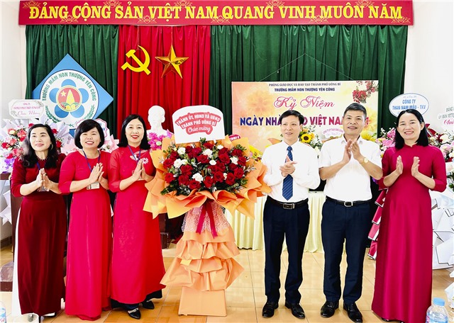 Phó Chủ tịch HĐND Đỗ Trường Sơn chúc mừng Ngày Nhà giáo Việt Nam 