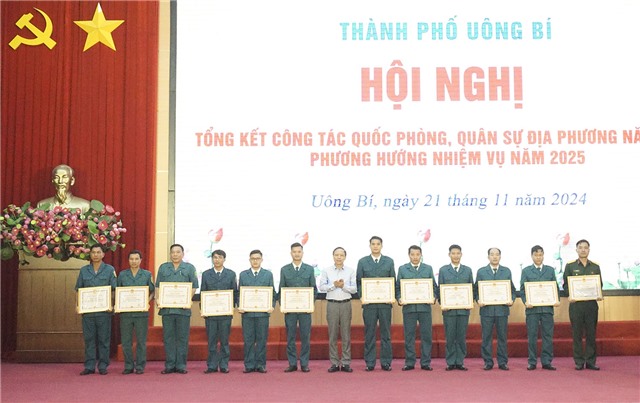 Thành phố tổng kết công tác quốc phòng, quân sự địa phương năm 2024