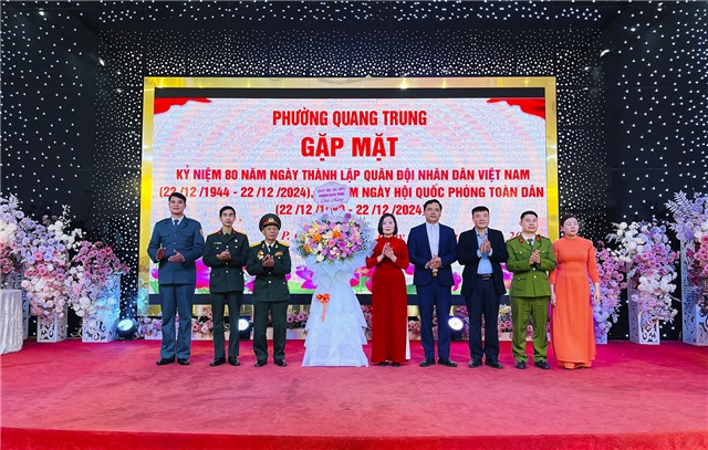 Phường Quang Trung Tổ Chức Gặp Mặt Kỷ Niệm 80 Năm Ngày Thành Lập Quân Đội Nhân Dân Việt Nam và 35 Năm Ngày Hội Quốc Phòng Toàn Dân