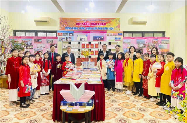 Khai mạc Hội Sách, Báo Xuân Giáp Thìn 2024