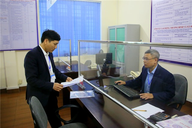 Kiểm tra đột xuất kỷ luật, kỷ cương, đạo đức công vụ tại một số đơn vị, địa phương