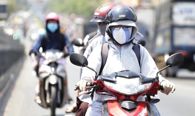 Hôm nay miền Bắc duy trì nhiệt độ ở mức cao, nắng mạnh về trưa và chiều