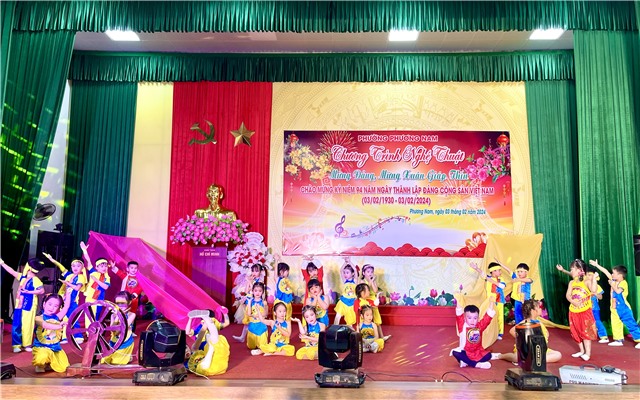 Phường Phương Nam tổ chức Chương trình nghệ thuật mừng Đảng, mừng Xuân Giáp Thìn