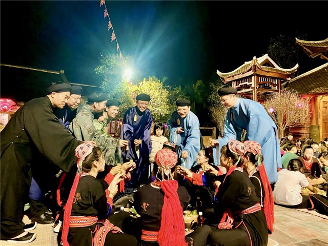 Chương trình “Làng Việt - Tết xưa” năm 2024 tại Làng Nương, Yên Tử