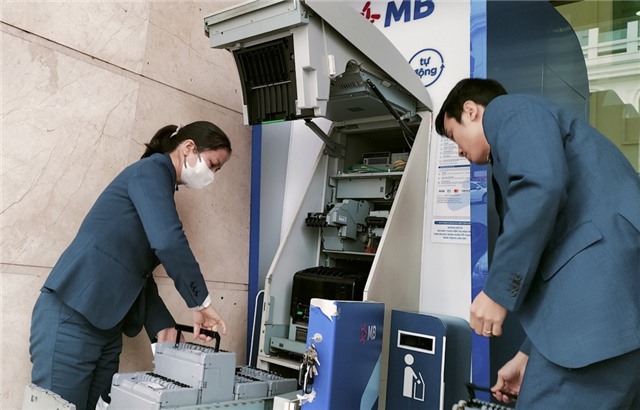 Đáp ứng nhu cầu sử dụng tiền mặt của người dân dịp Tết