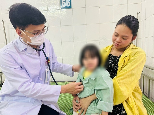 Cách phòng bệnh hô hấp, da liễu khi thời tiết nồm ẩm