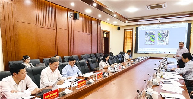 Hội nghị Ban Thường vụ Thành uỷ