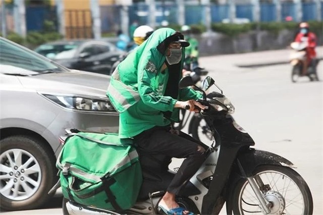 Nắng nóng gay gắt diện rộng, có nơi hơn 39 độ C