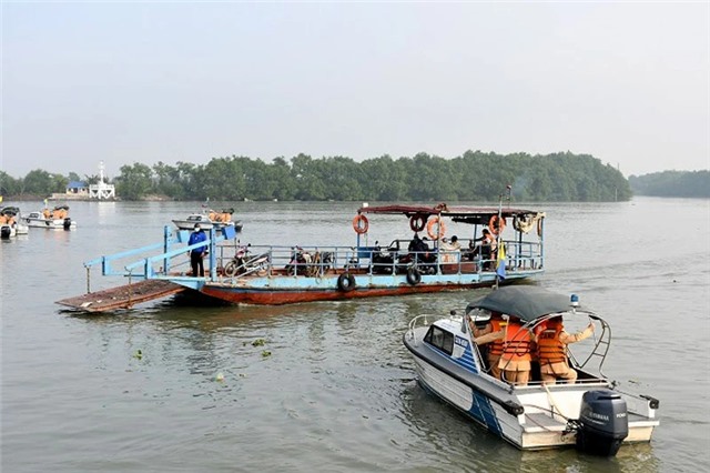 Bảo đảm an toàn về người trong hoạt động giao thông thủy trong mùa mưa bão