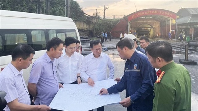 Thủ tướng Chính phủ chỉ đạo khắc phục sự cố hầm lò tại Quảng Ninh