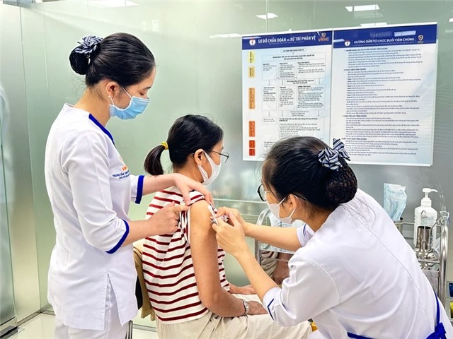 Bộ Y tế cấp phép vaccine sốt xuất huyết, zona thần kinh và phế cầu 23