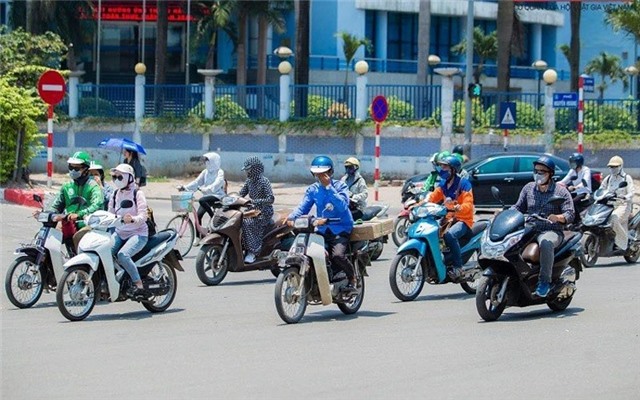 Ngày 27/5, nhiều khu vực nắng nóng, chiều tối và đêm có mưa dông